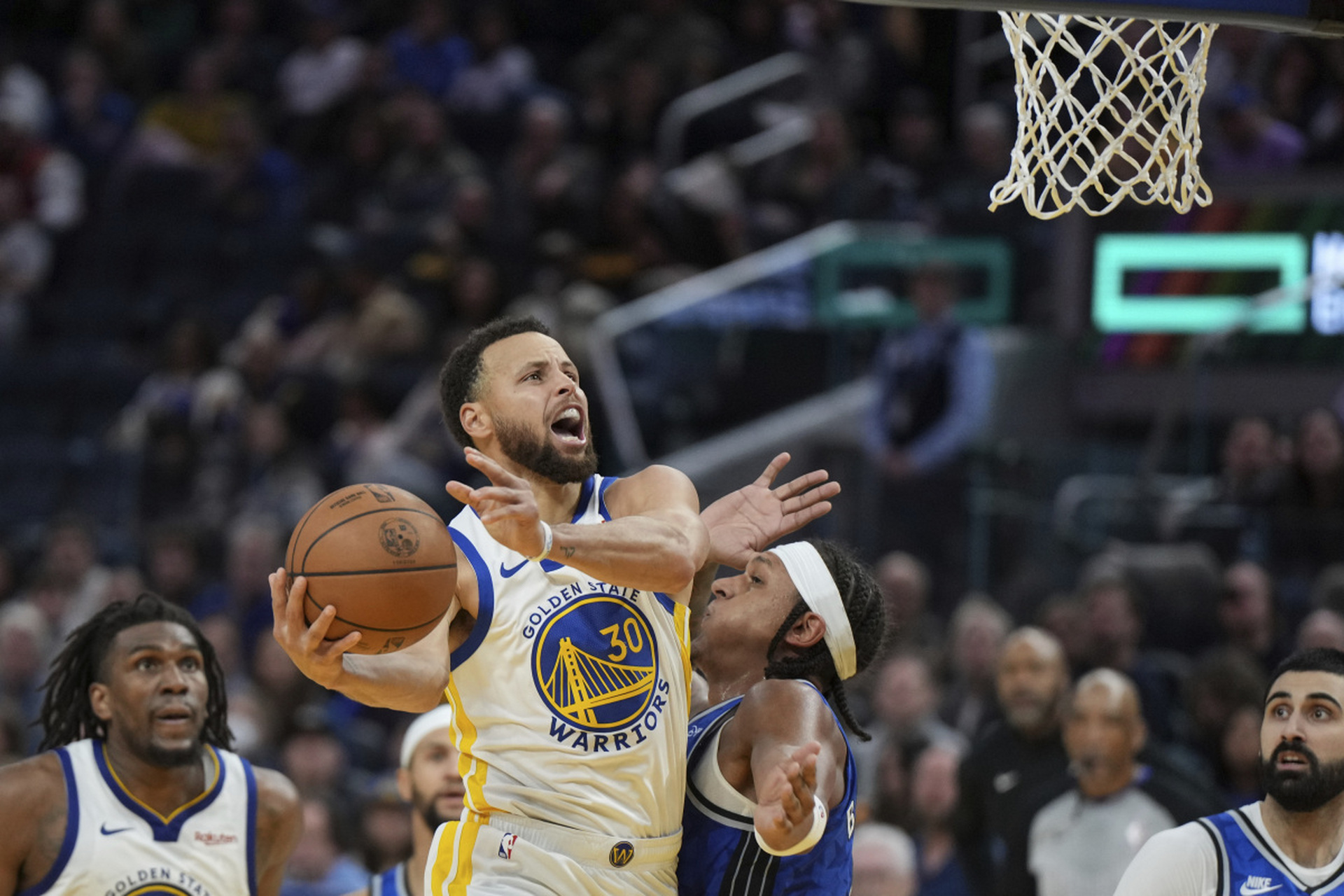 关于感动瞬间：NBA赛场上感人至深的故事集合的信息