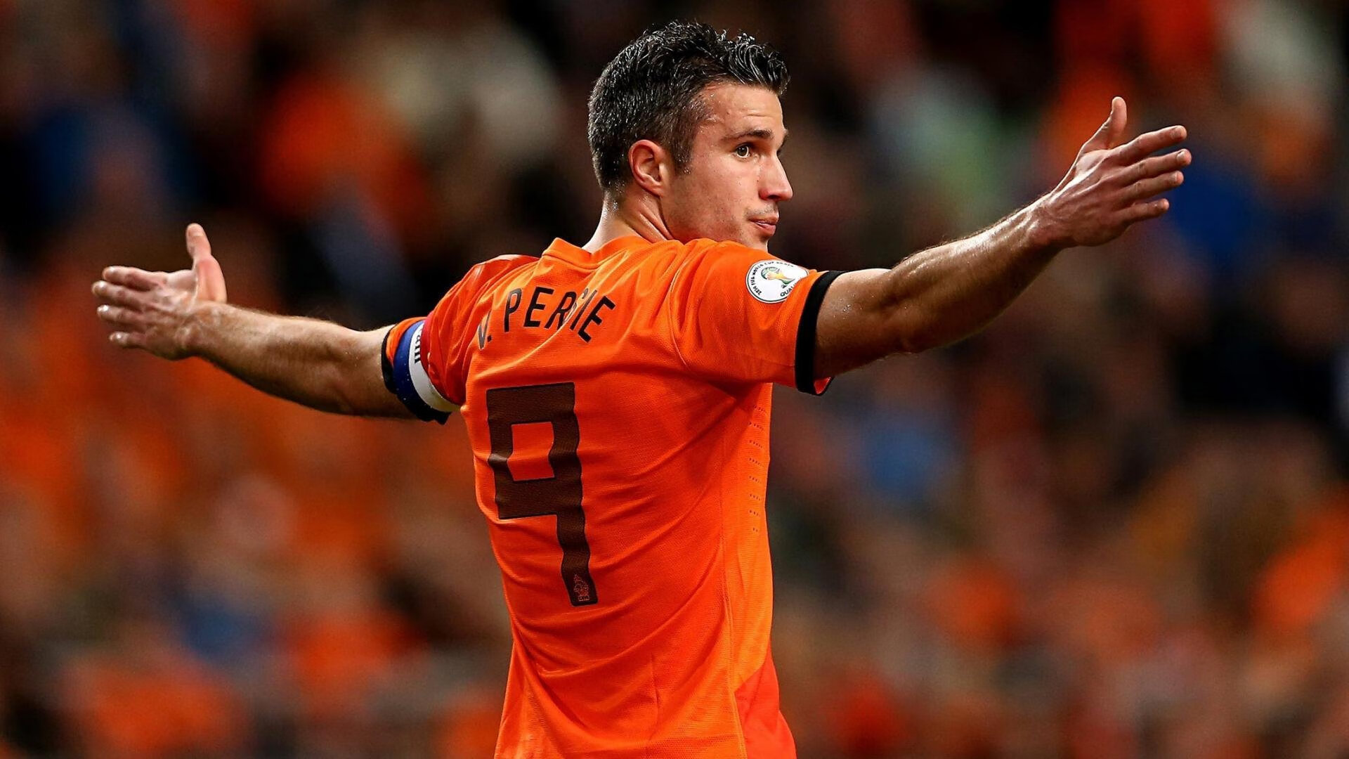 逆境中追梦：球队如何逆袭夺冠之路？，足球逆袭球员